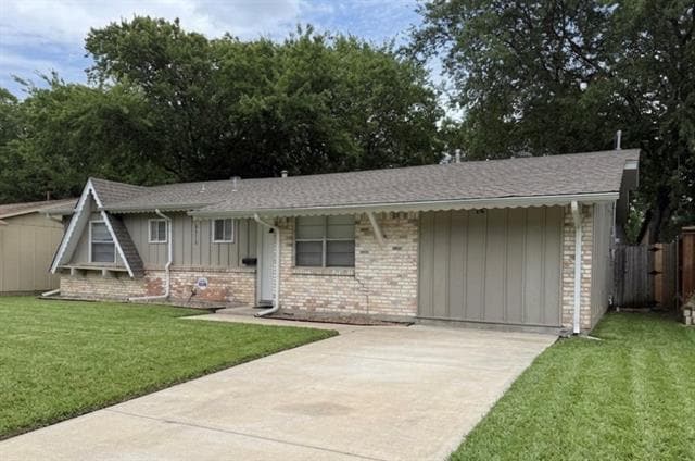 Building Photo - 3512 Bahamas Dr