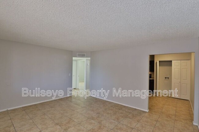 Foto del edificio - 859 W Ray Rd