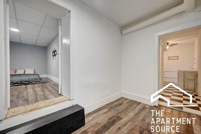 Foto del edificio - 2031 N Humboldt Blvd