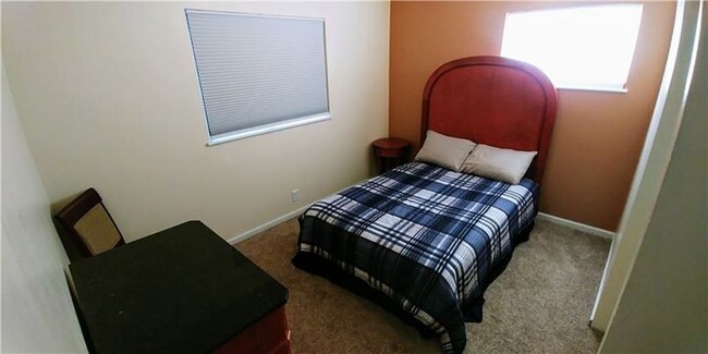 Foto del edificio - 333 E 300 N