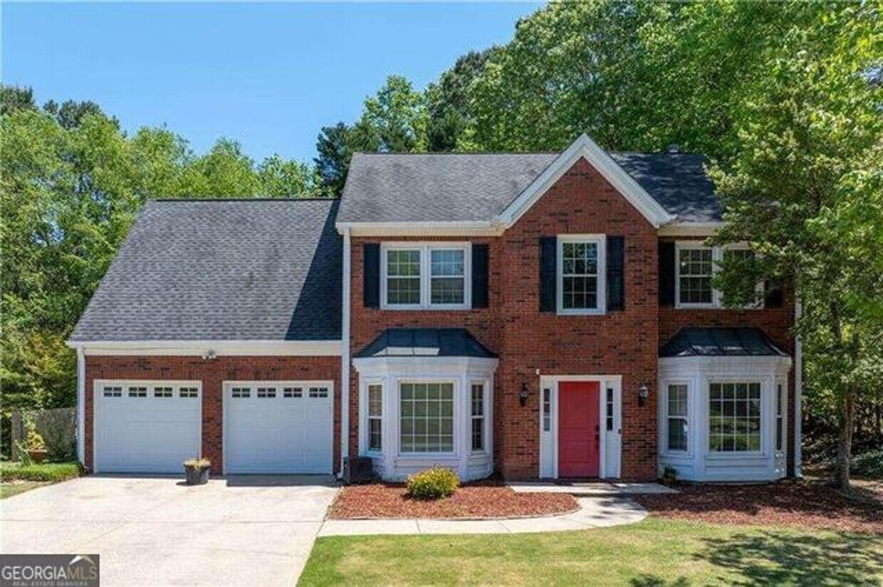 Foto principal - Beautiful 2-Story, 4 beds/2.5 bathroom home in the Highly Desired Westover Community of Kennesaw!...