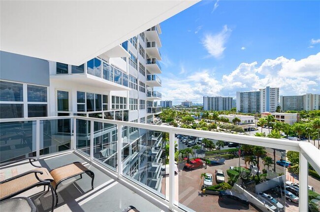 Foto del edificio - 3700 Galt Ocean Dr