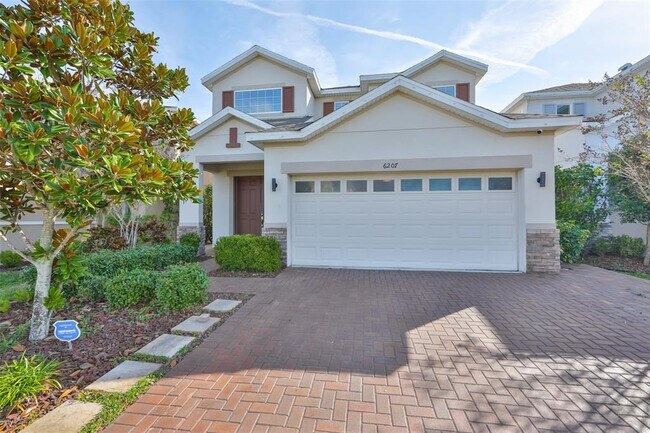 Foto del edificio - 6207 Voyagers Pl