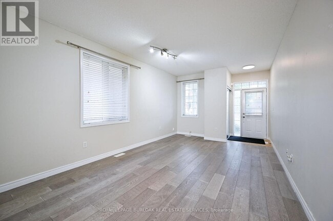 Building Photo - 26 Springstead Ave
