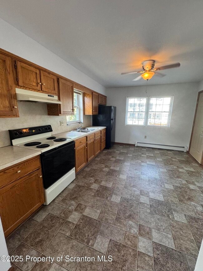 Building Photo - 622 Terrace St