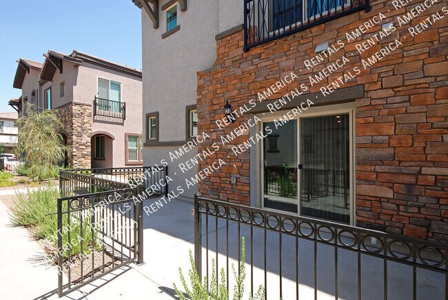 Photo - 2734 S Decatur Dr Apartment