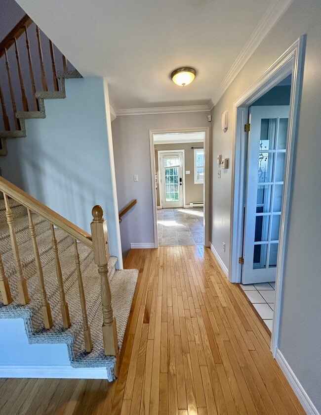 Building Photo - 18 Sorrel Dr