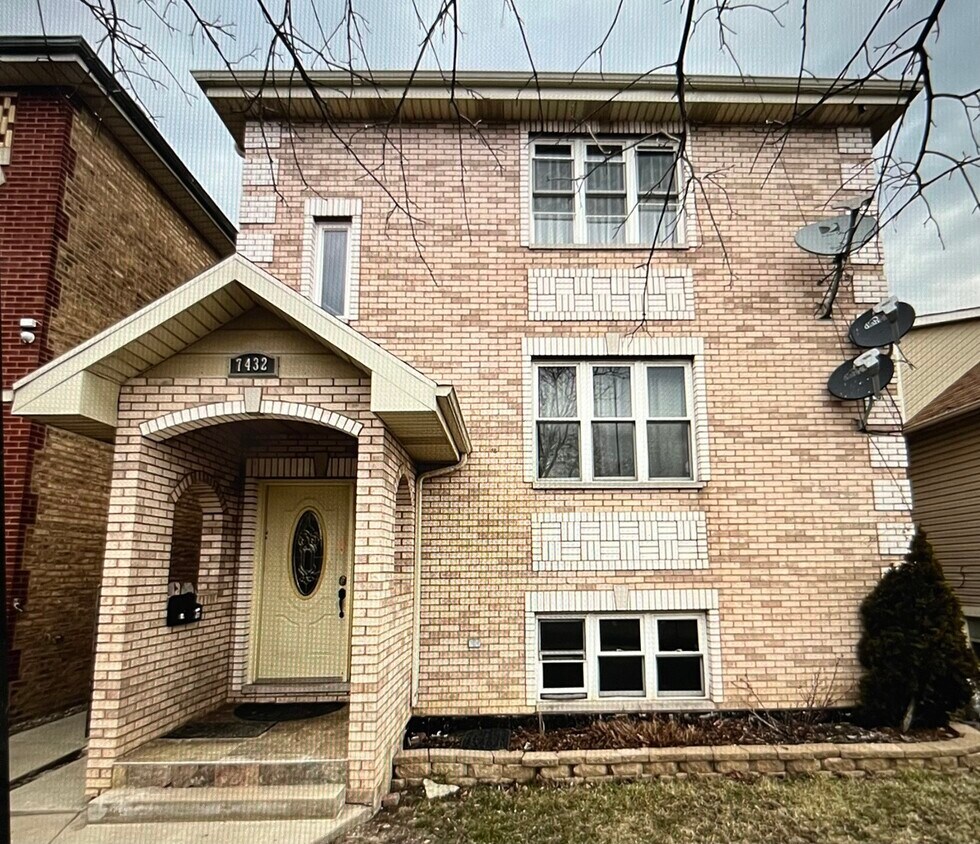 7432 W 61st St Unit 2, Summit, IL 60501 Condo for Rent in Summit, IL