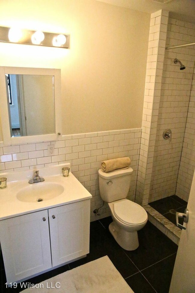 Foto del edificio - 1099 Willoughby Ave