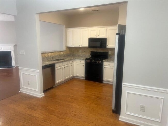 Building Photo - 3809 Dandridge Way NW