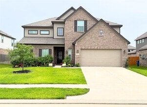 Building Photo - 244 Upland Dr