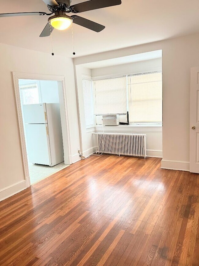 Foto del edificio - 501 Peabody St NW