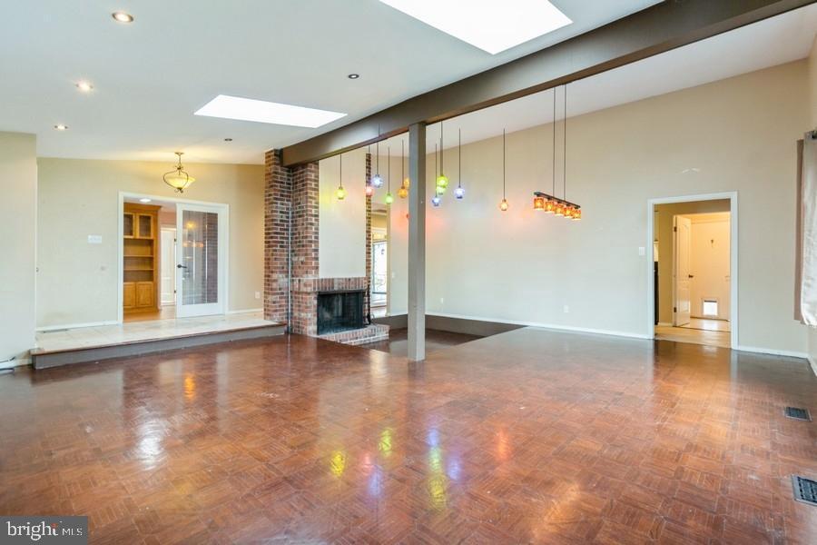 21 Erynwood Ave, Evesham, NJ 08053 House Rental in Evesham, NJ