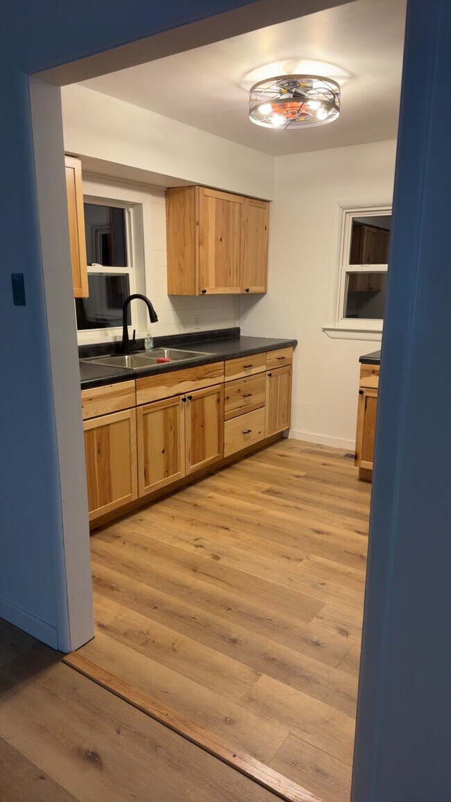 Cocina - 7791 Whitehall Rd