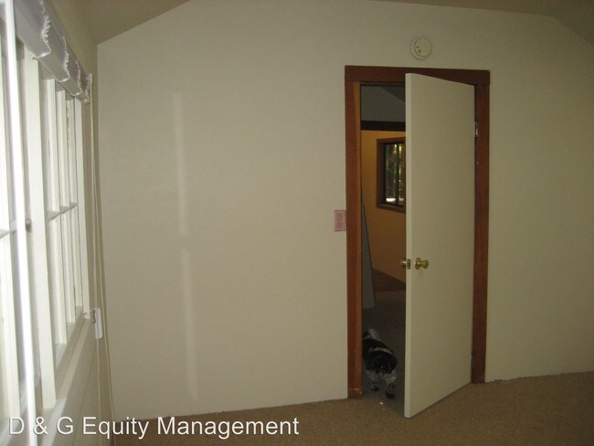 Foto del edificio - 13665 Mays Canyon Rd