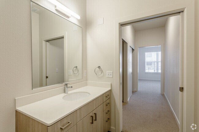 3BR, 2BA - Roadmaster - Railway Flats Apartments