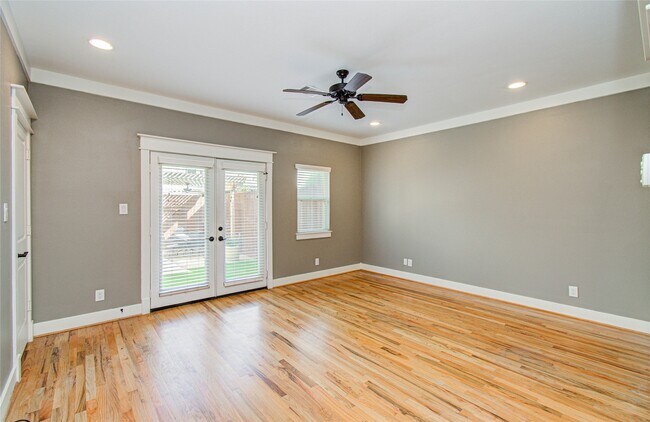 Foto del edificio - 1034 Dunbar St