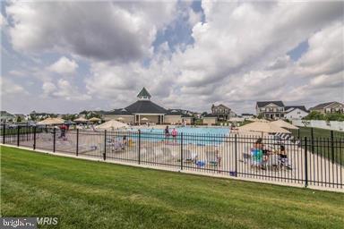 Building Photo - 23605 Vanguard Way