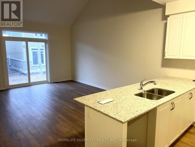 Building Photo - 131 Sanders Rd