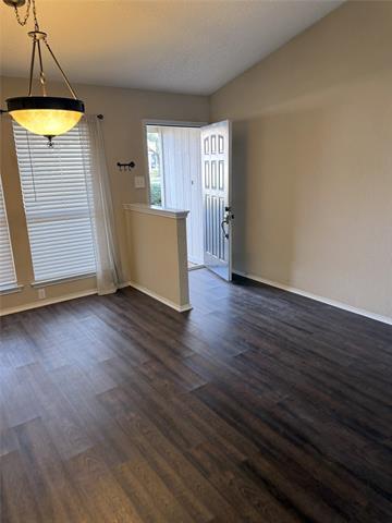 Building Photo - 6628 Fair Oaks Dr