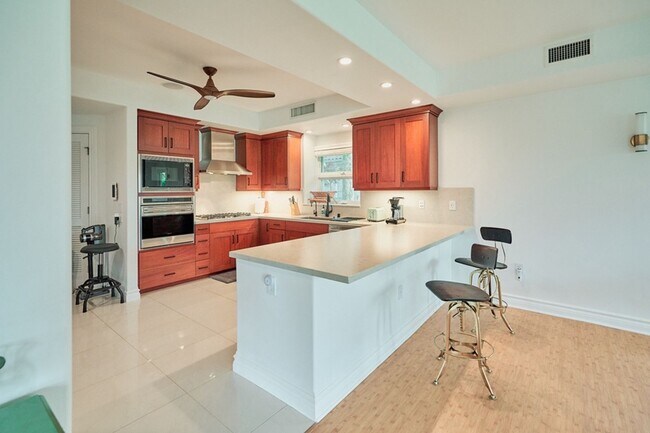 Foto del edificio - 3 Ensuite Bedrooms in Kaiulani of Princeville