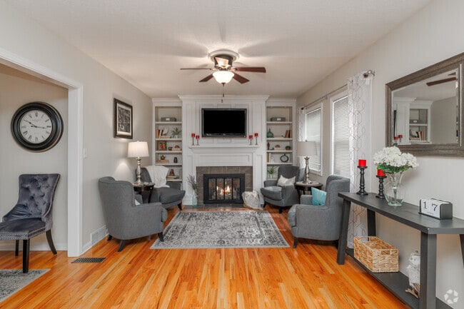 Oficina de alquiler - ¡Ven a saludarnos! - Wood Wind Gardens