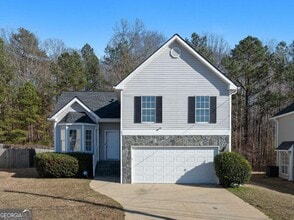 Building Photo - 4020 Robin Cir