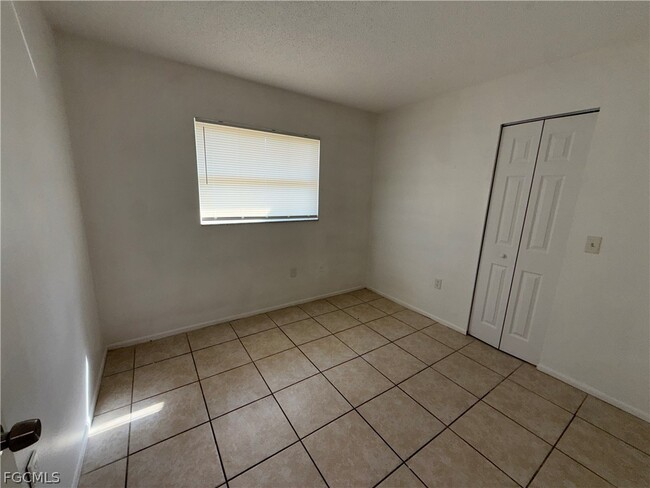 Foto del edificio - 20150 Ventura Ave