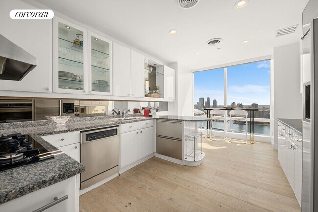 Foto del edificio - 845 1st Ave.
