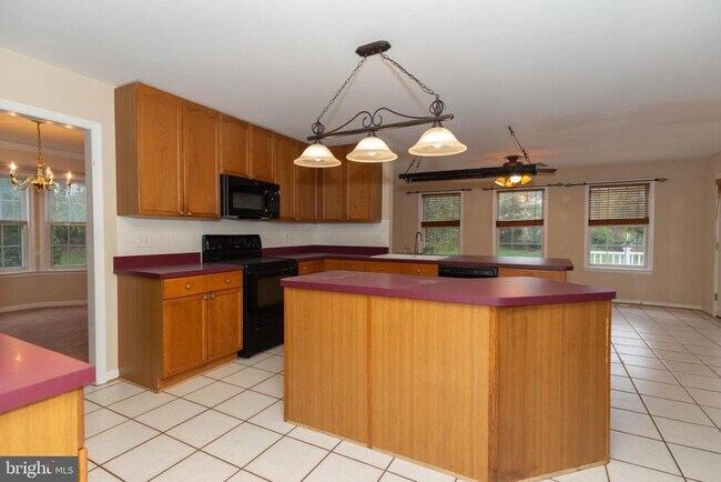 Foto del edificio - 131 Cypress Point Dr