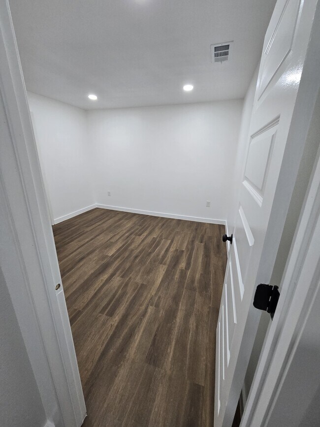 Foto del edificio - 2506 Southland St