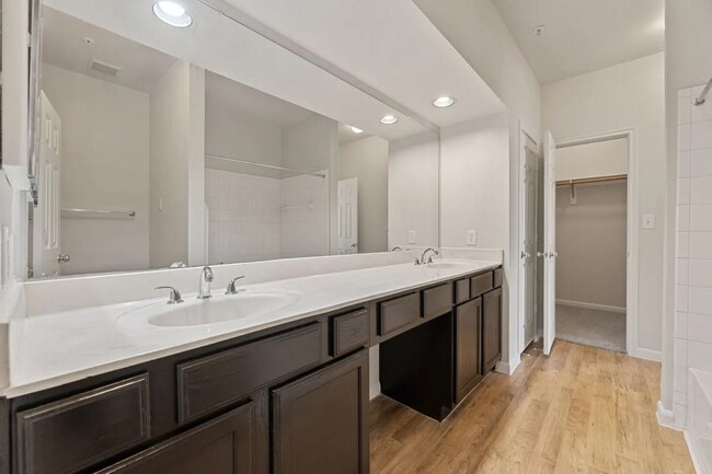 Foto del edificio - Your Modern Retreat Awaits