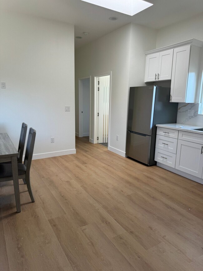 Foto del edificio - 11135 Faye Ave