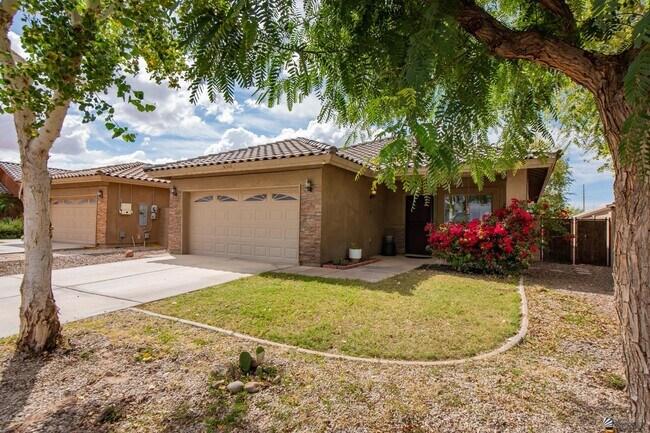 Building Photo - 4540 S Jojoba Ave