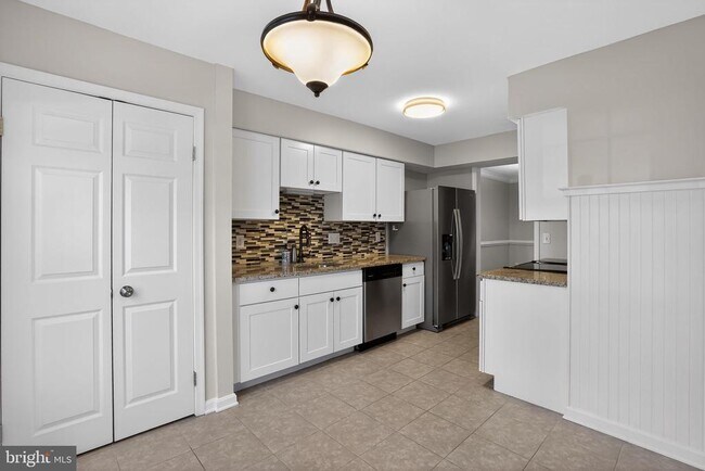 Foto del edificio - 5816 Apple Wood Ln