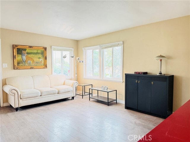 Foto del edificio - 9729 W Live Oak Ave