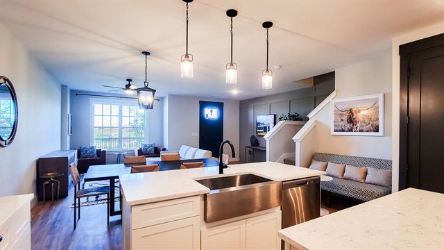 Building Photo - 109 Monticello Dr