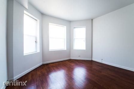 Building Photo - 2 br, 1 bath Apartment - 8401 S Ada St