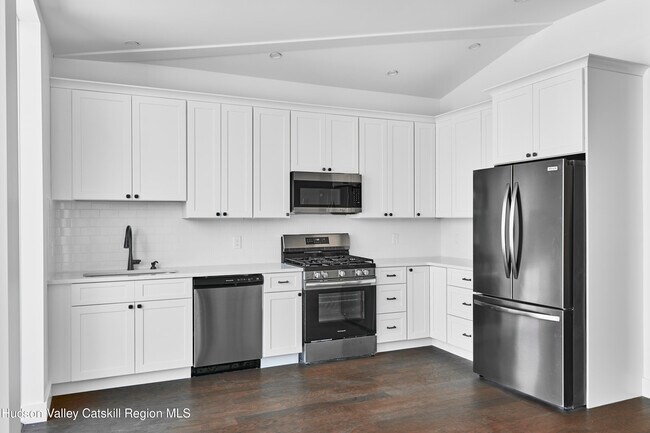 Foto del edificio - 72-74-74 Green St