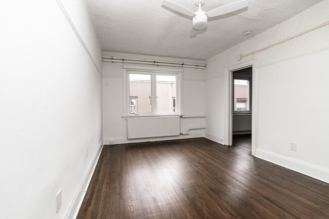 Photo du bâtiment - 100 Vaughan Rd