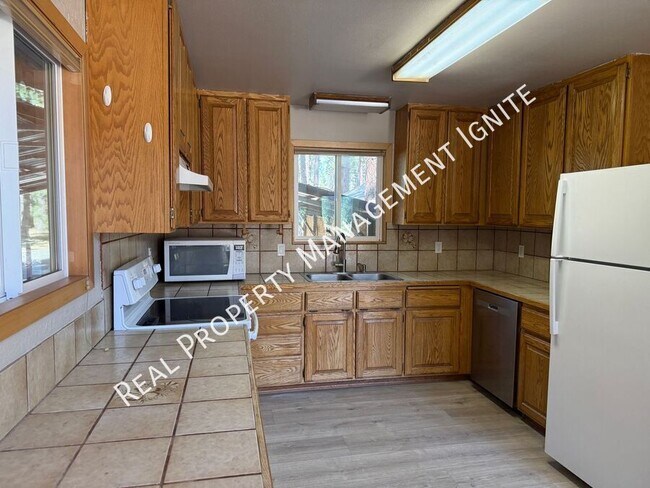 Foto del edificio - 17185 Island Loop Way