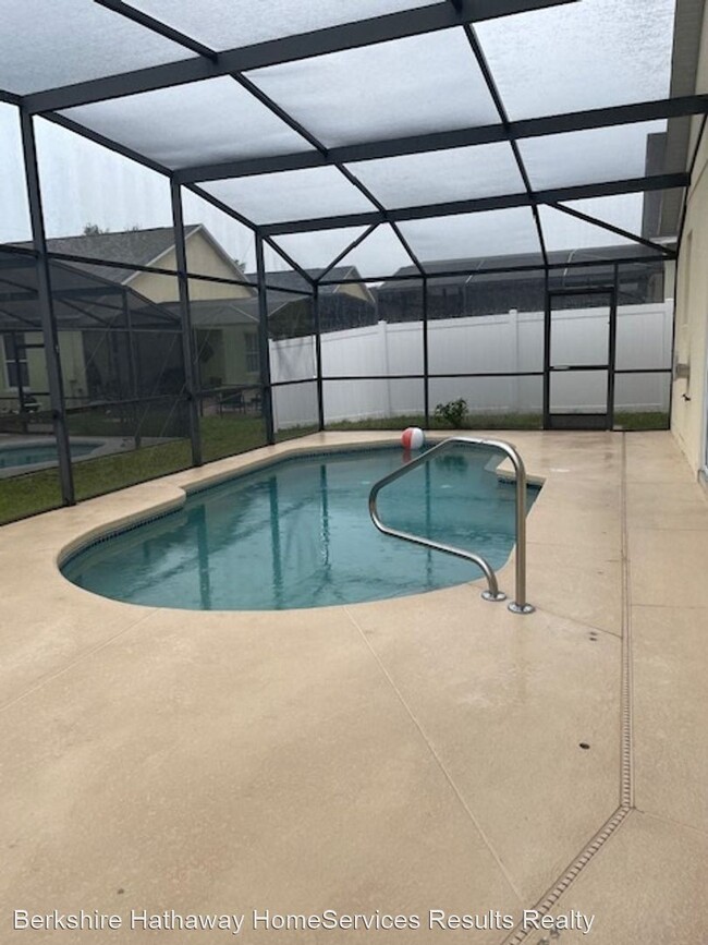 Foto del edificio - 4 br, 2 bath House - 338 Sigmund Lp