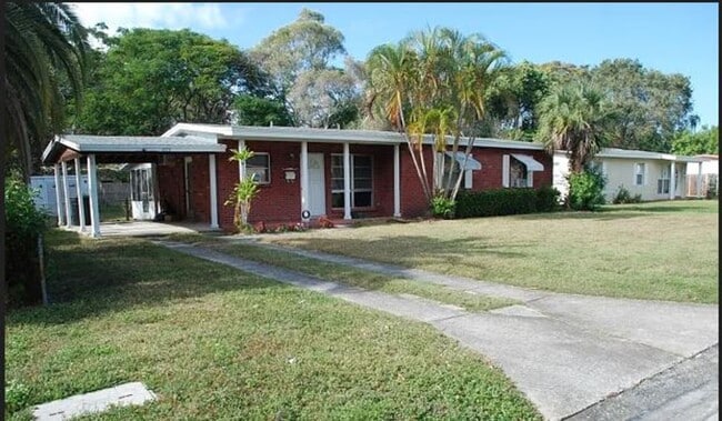 Building Photo - 4379 Neptune Dr SE