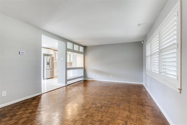 Building Photo - 10511 Lake Gardens Dr