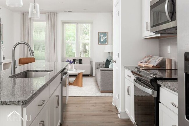 Foto del edificio - 320 McCrorey Ave