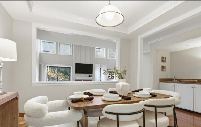 Foto del edificio - 7925 Charter Oak Ln