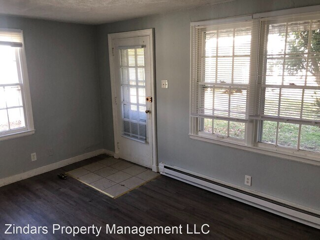 Foto del edificio - 2 br, 1 bath House - 632B Sherman Street