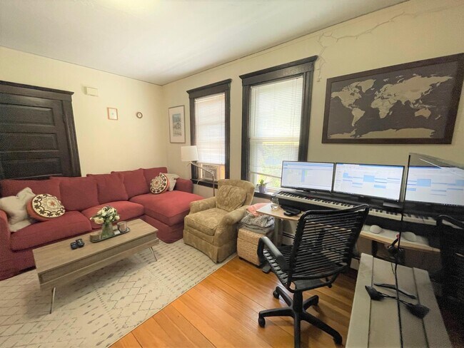 Foto del edificio - 36 Linden Ave