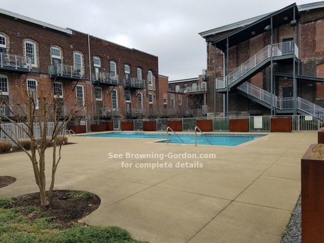 Building Photo - 1400 Rosa L Parks Blvd