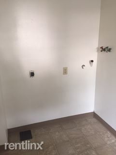 Building Photo - 3160 S 200 E